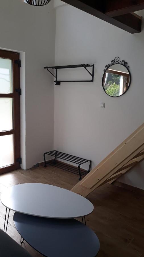 Apartmani Jovanovic ペルチャツ エクステリア 写真