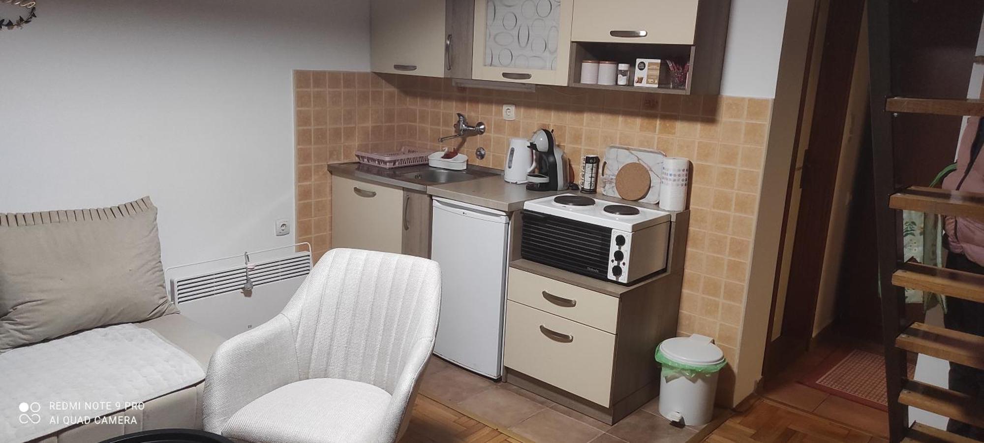 Apartmani Jovanovic ペルチャツ エクステリア 写真